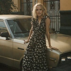 Dôen size medium dress